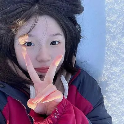 捧起希望的双手